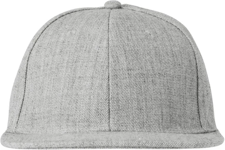 Cap mit flachem Schirm
