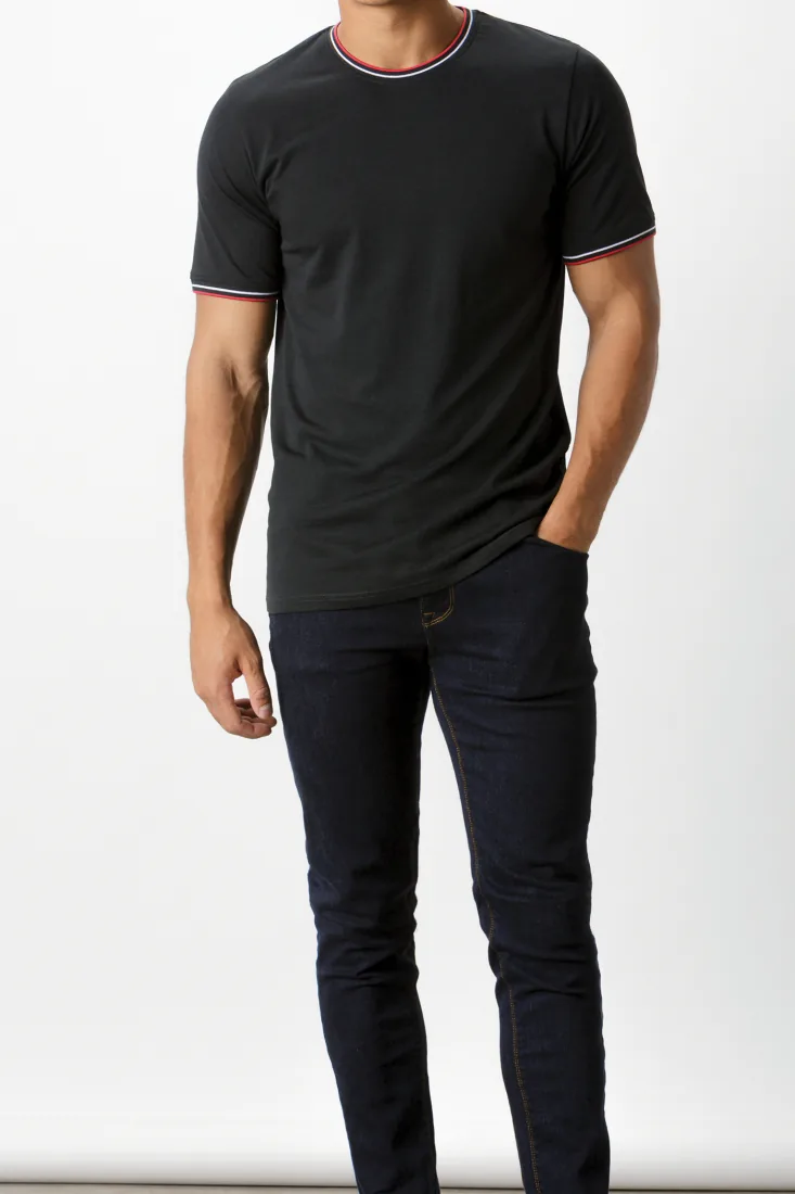 Fashion Fit Tipped Tee 2
