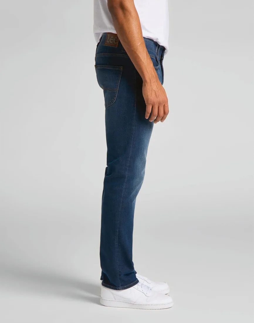 Extreme Motion Slim Fit Jeans 7