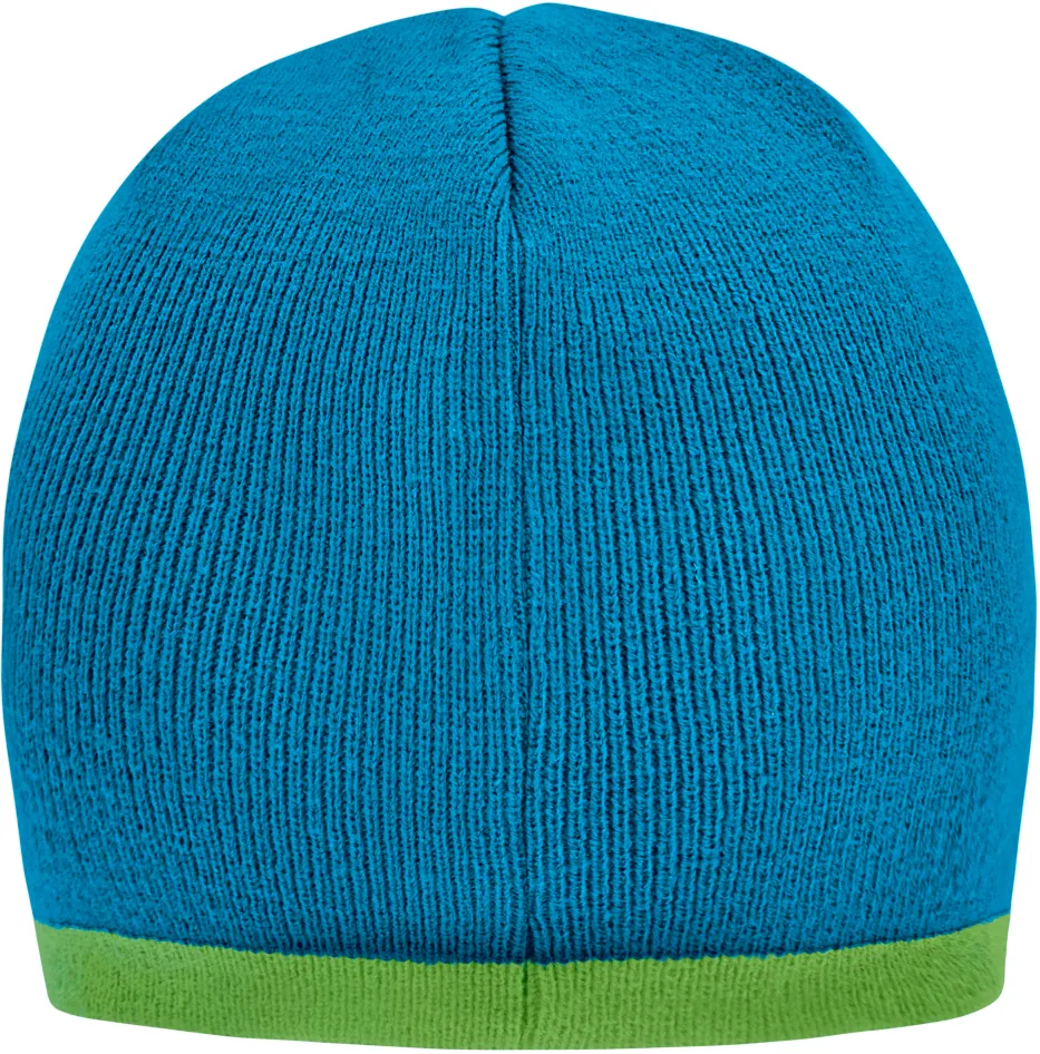 Beanie with Contrasting Border 3