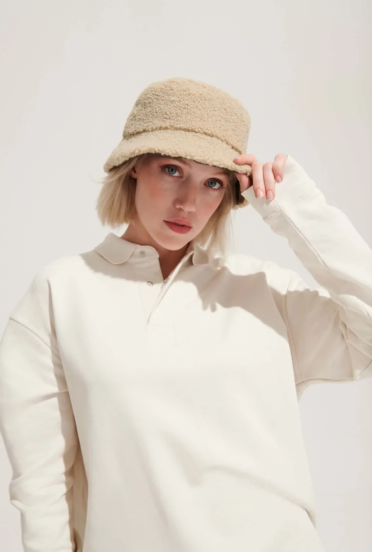Reversible Sherpa And Velvet Bucket Hat 2